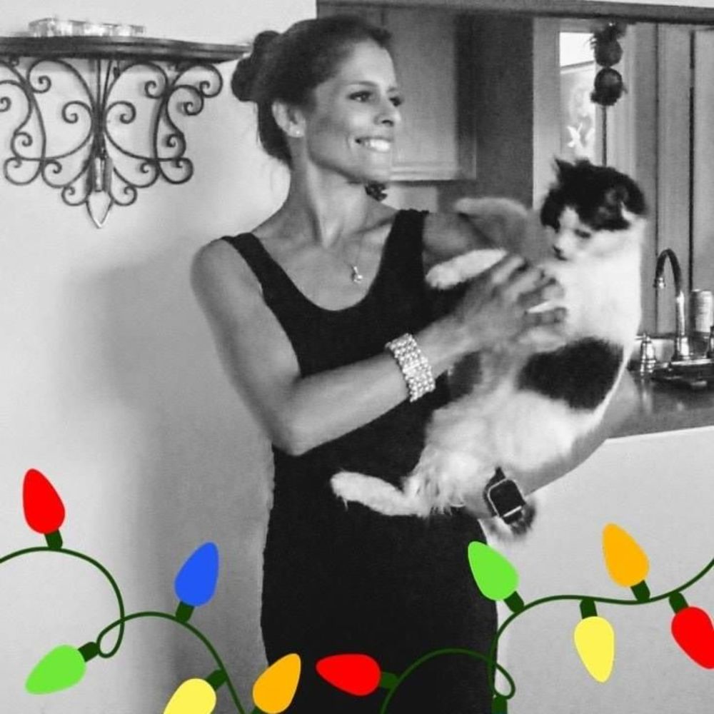 Meet your Posher, Meira